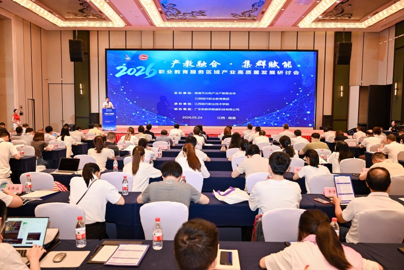 DZ5_2479.jpg